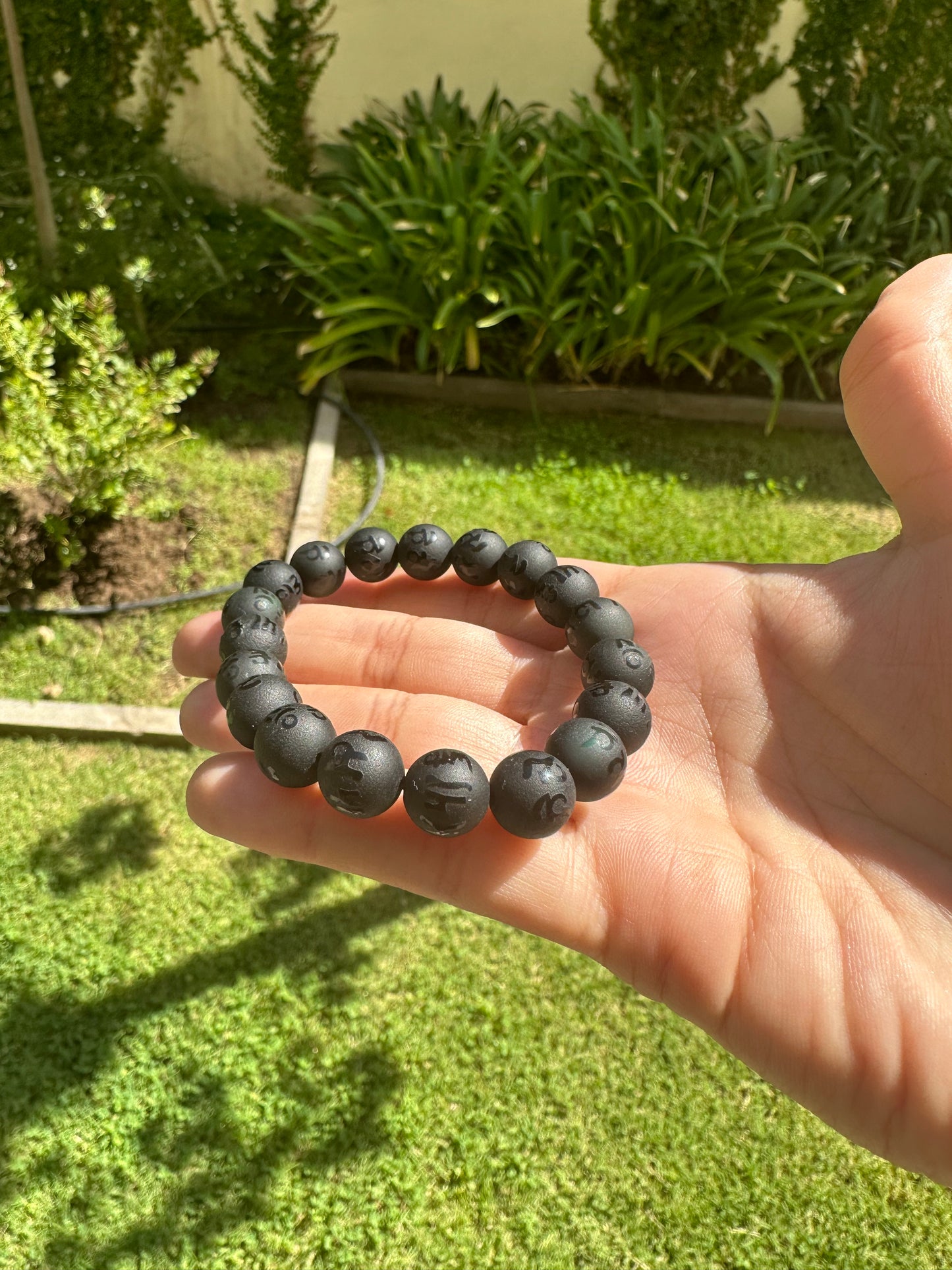 Obsidian Minimalist Bracelet - Problem Solving