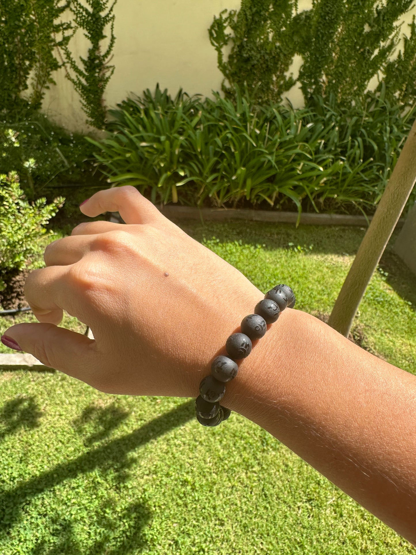 Obsidian Minimalist Bracelet - Problem Solving